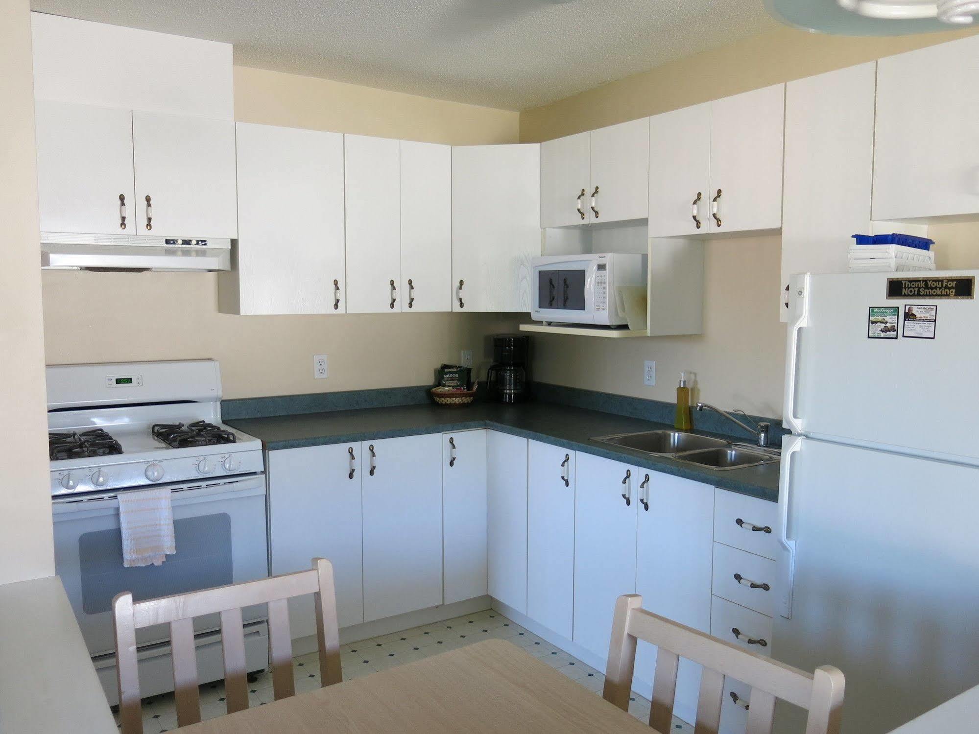 Shemron Suites Hotel Deep River Esterno foto