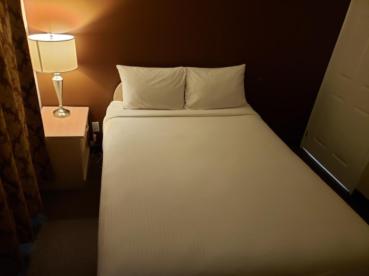 Shemron Suites Hotel Deep River Esterno foto