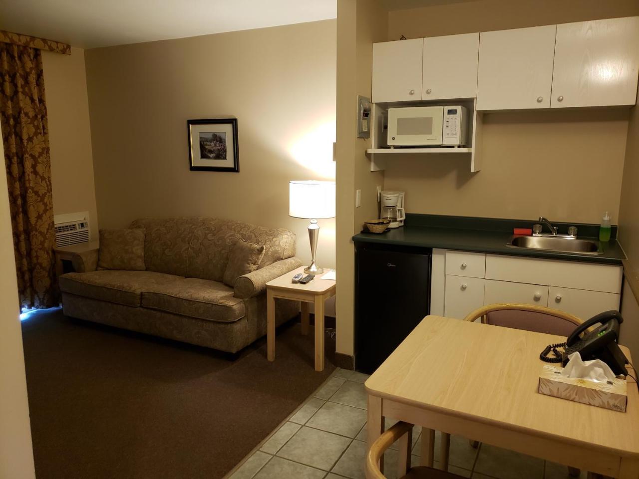 Shemron Suites Hotel Deep River Esterno foto