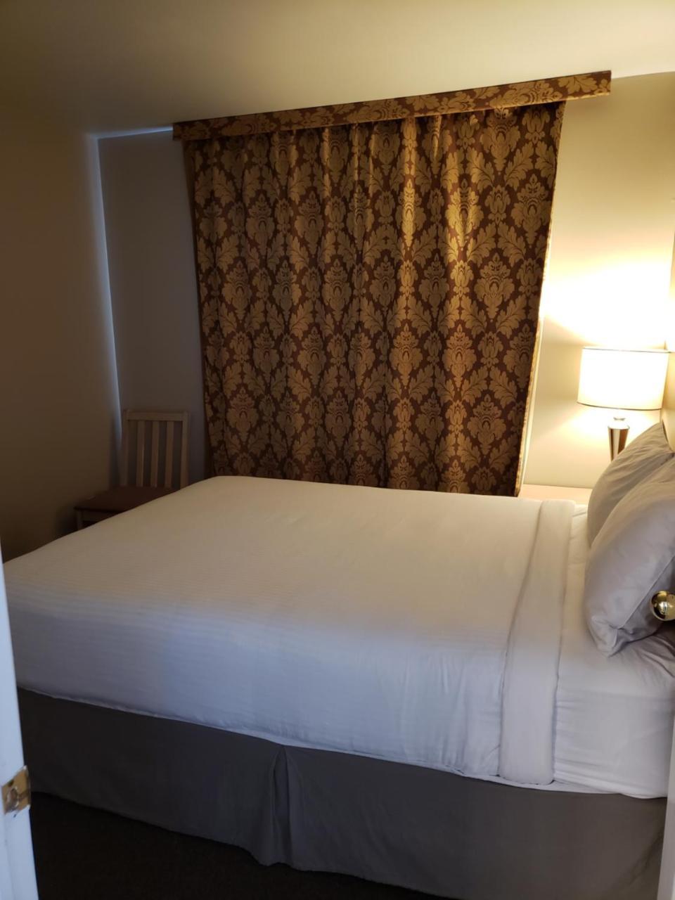 Shemron Suites Hotel Deep River Esterno foto