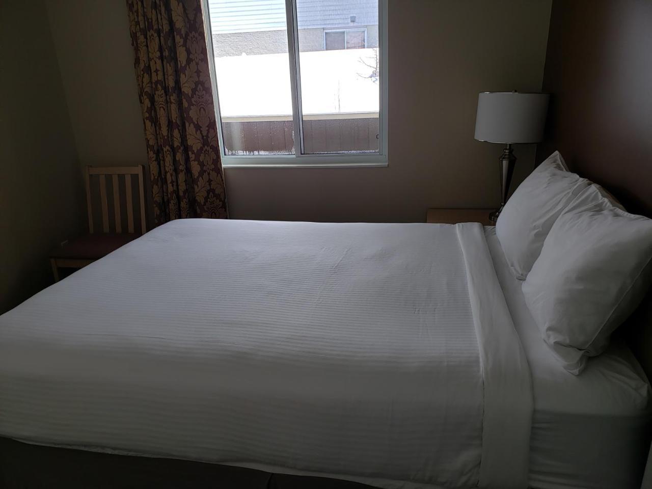 Shemron Suites Hotel Deep River Esterno foto