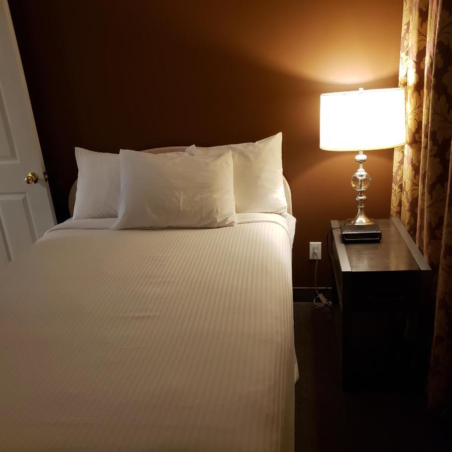 Shemron Suites Hotel Deep River Esterno foto
